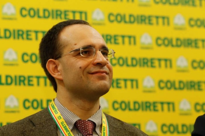 Moncalvo: non lasciamoci rubare l’identità
