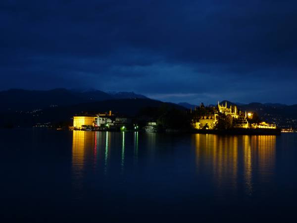 Notte di magie sull’acqua, prologo del Festival Lago Maggiore
