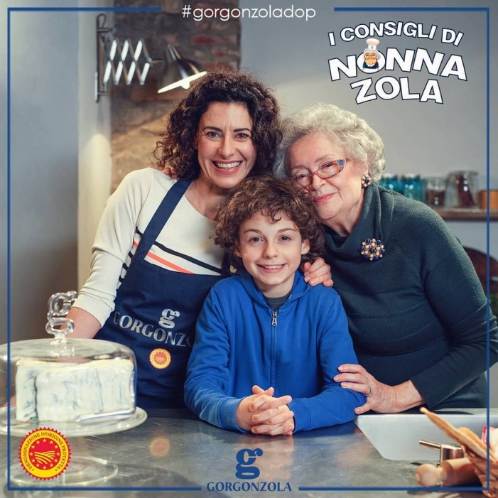 La mission di Nonna Zola per promuovere il gorgonzola