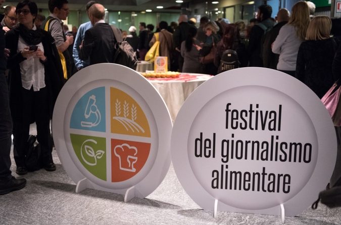 Fake news e microplastiche al Festival