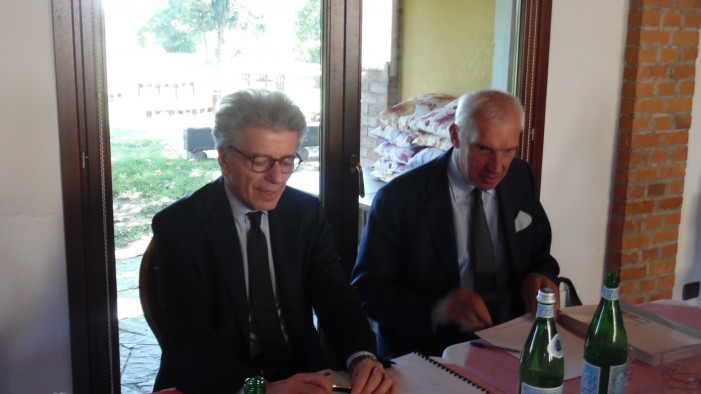 Francese: “Riso italiano da risotto in Cina, subito dopo in India”