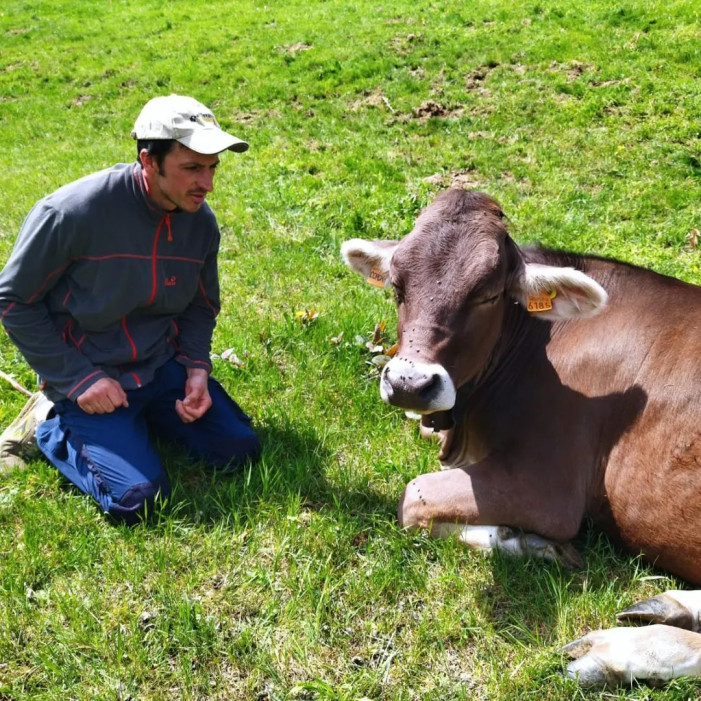 “Costi troppo alti, devo vendere 10 delle mie 30 mucche”