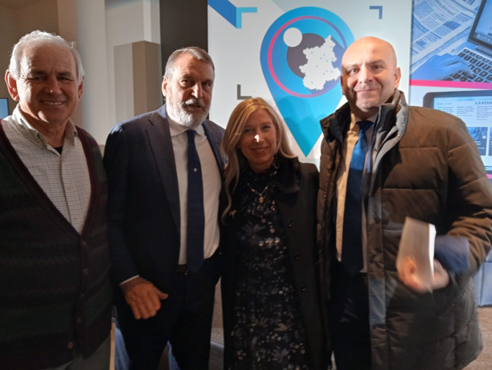 Foto di gruppo con l’agricoltore Marco Tardelli