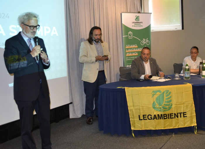 Care, fresche acque monitorate dalla Goletta dei laghi