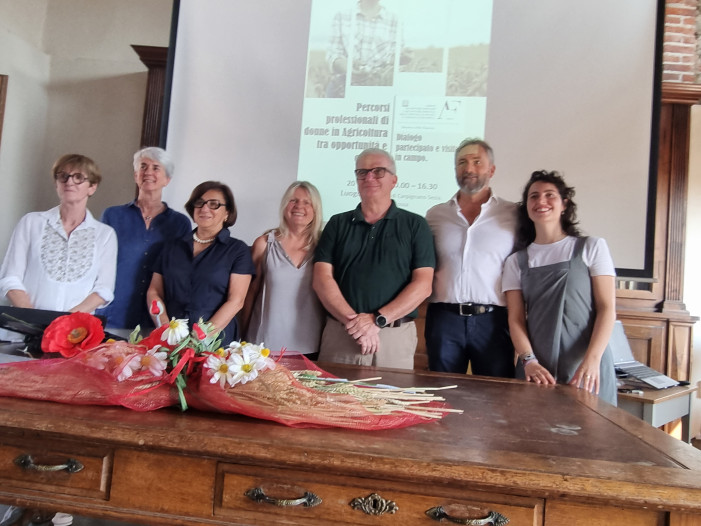 Donne in agricoltura, opportunità e ostacoli Donne in agricoltura, opportunità e ostacoli