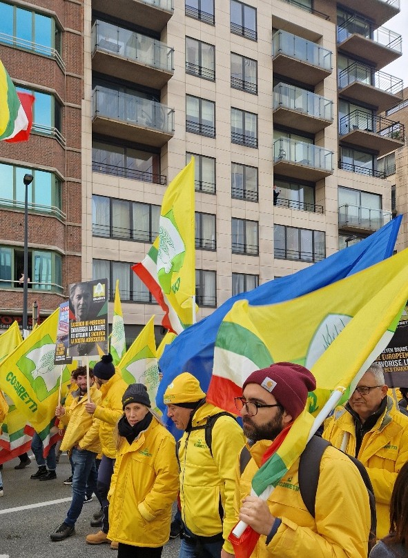 La voce dei campi scuote Bruxelles La voce dei campi scuote Bruxelles