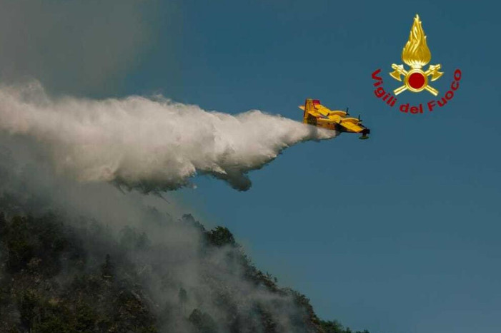 Incendi in Piemonte, “una catastrofe ecologica” Incendi in Piemonte, “una catastrofe ecologica”