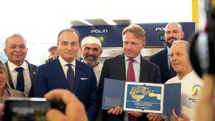 “Cibo buono e pulito al centro del mondo”